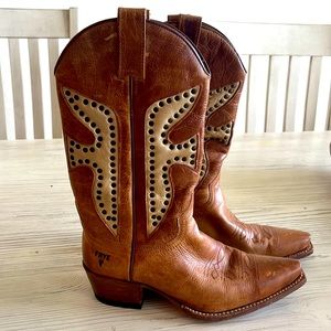 Gently used Frye leather Cowboy boots in women’s size 6
